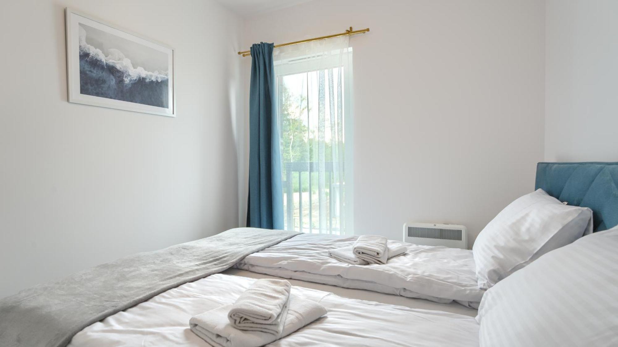 Apartamenty Sun & Snow Polwysep Dziwnów Exteriör bild