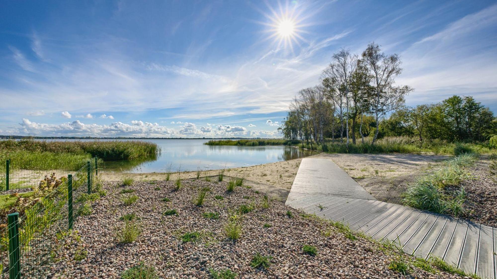 Apartamenty Sun & Snow Polwysep Dziwnów Exteriör bild