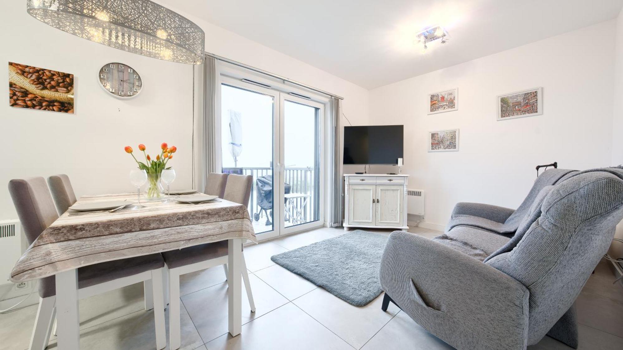 Apartamenty Sun & Snow Polwysep Dziwnów Exteriör bild