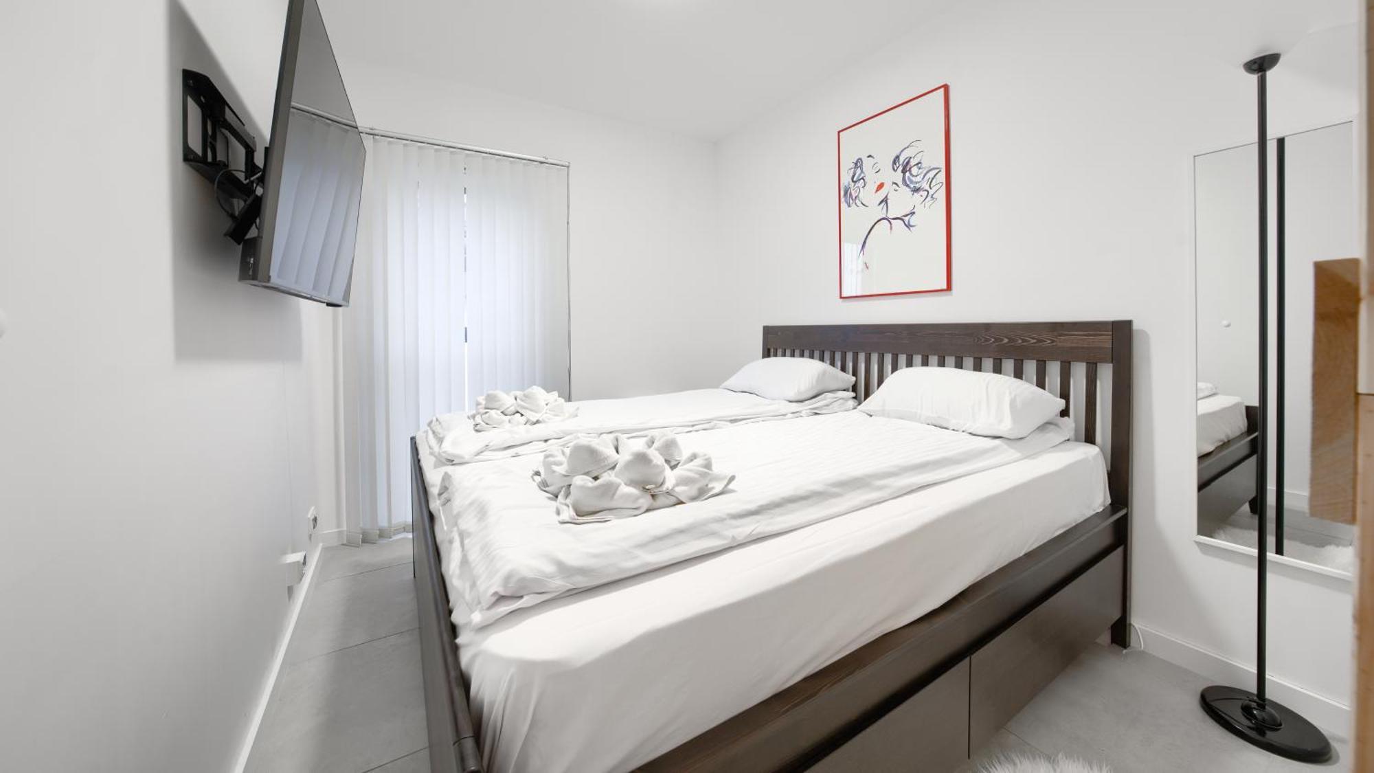 Apartamenty Sun & Snow Polwysep Dziwnów Exteriör bild